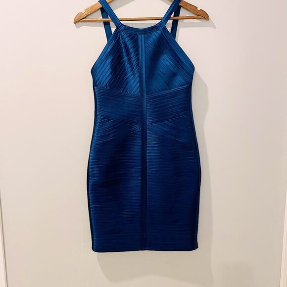 BCBG MAX AZRIA Rivas Sleeveless Bandage Dress Blue Depth Size 6 NWOT - Picture 2 of 5